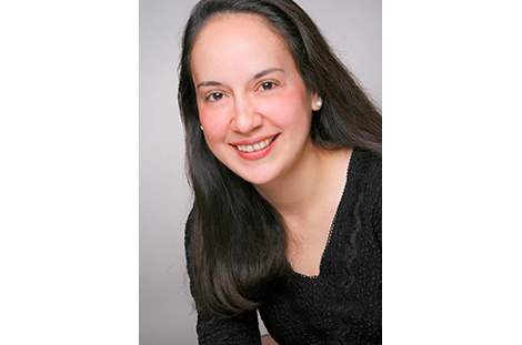 Rosa Villar-Cordova Scott, piano