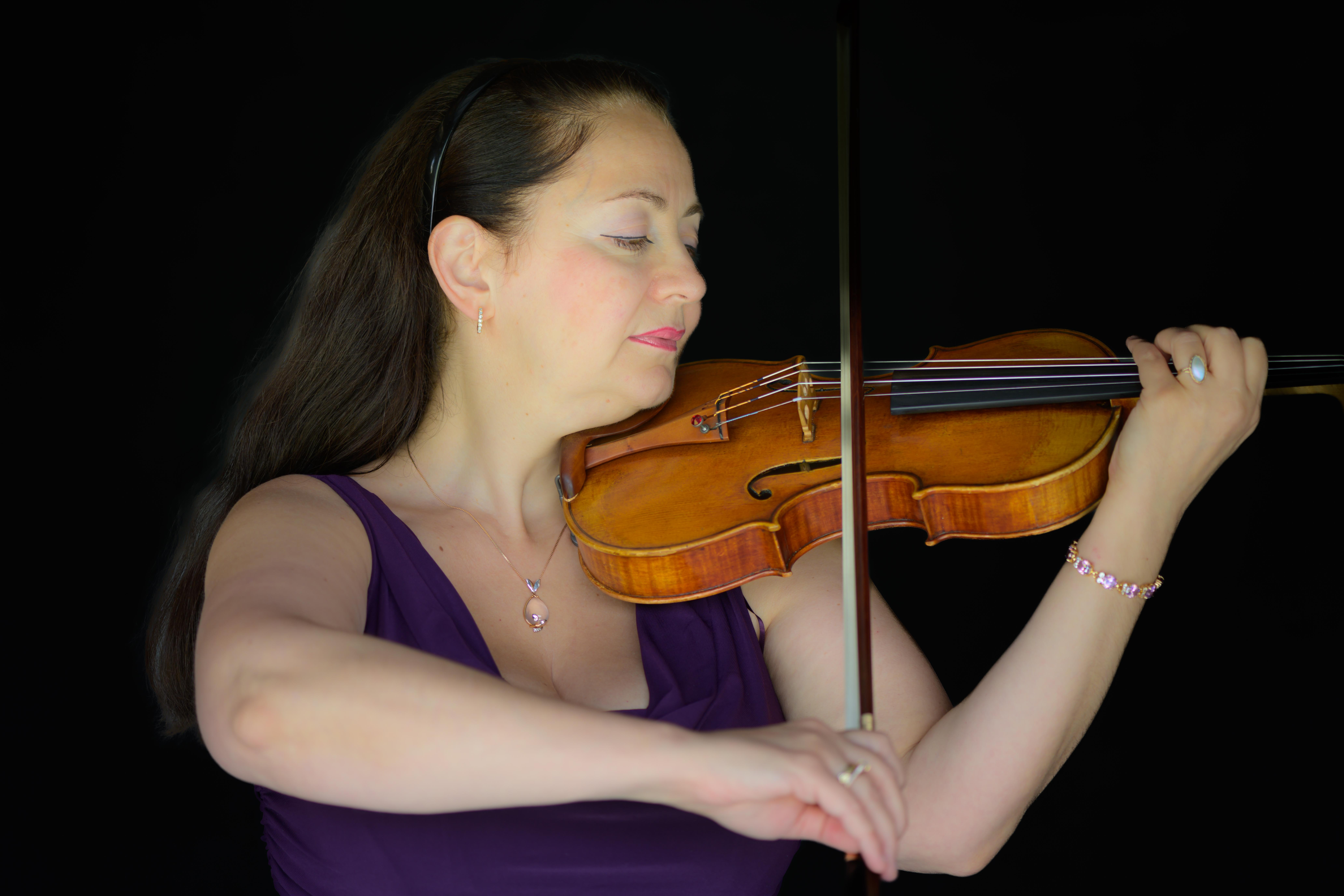 Olga Kaler violin