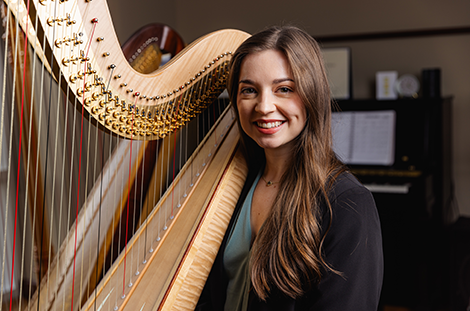 Emily Duncan, harp