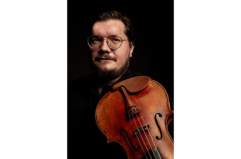 Michael Davis, viola