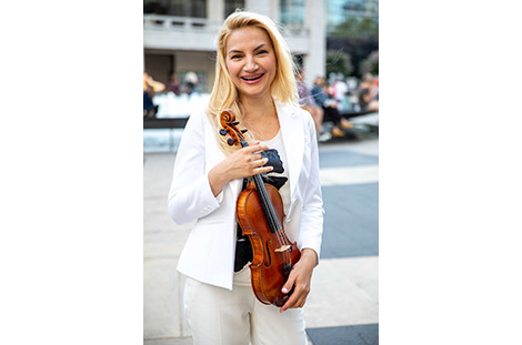 Joanna Kaczorowska violin viola