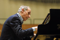 Bruno Canino piano